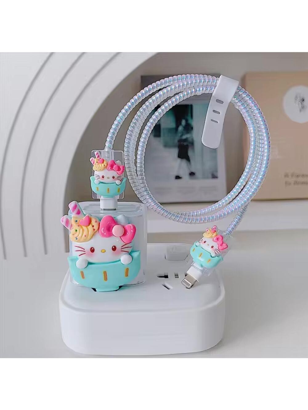 Hello Kitty iPhone Charger Protector P23